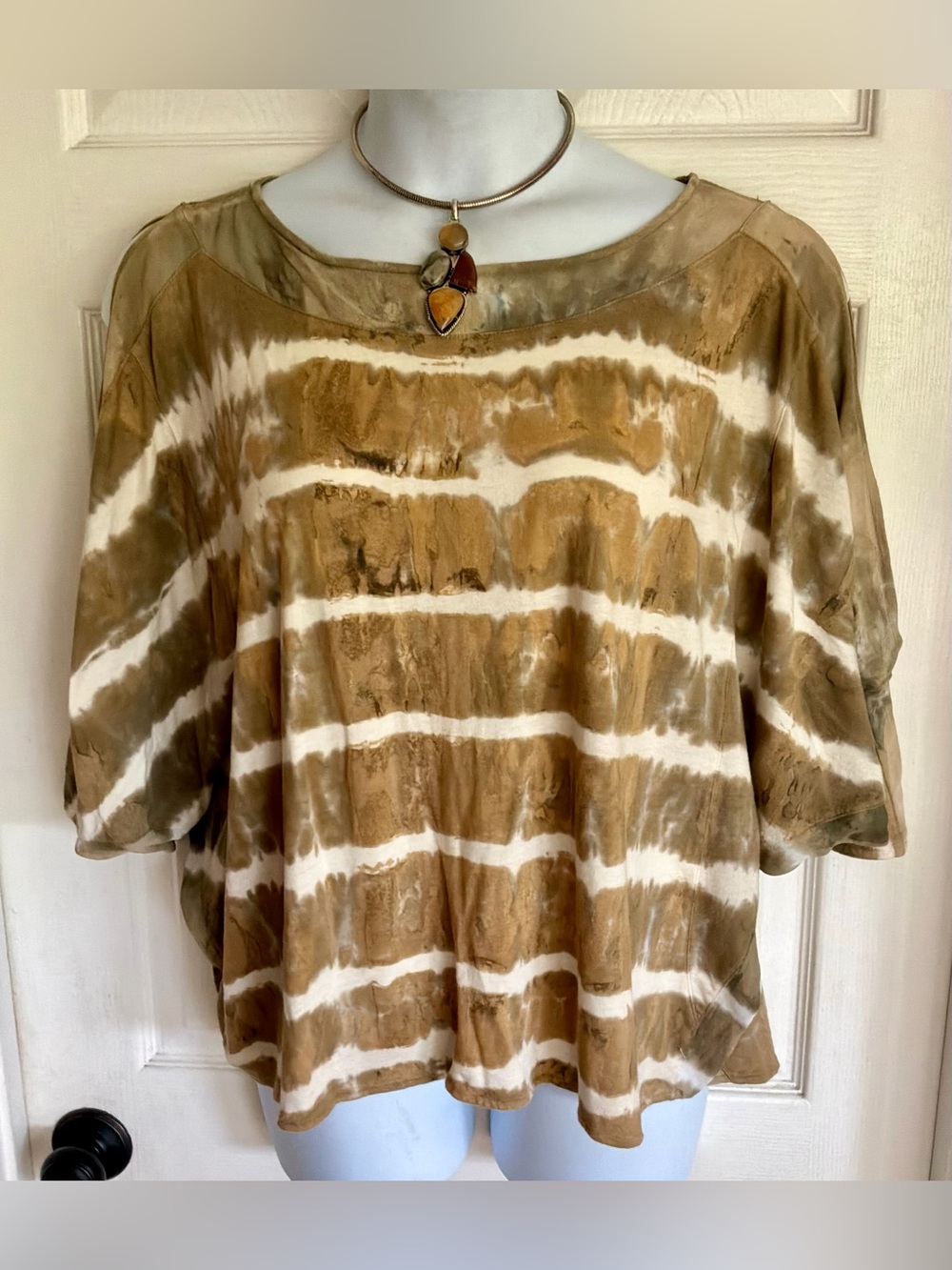 NWOT….XVCI…cotton top